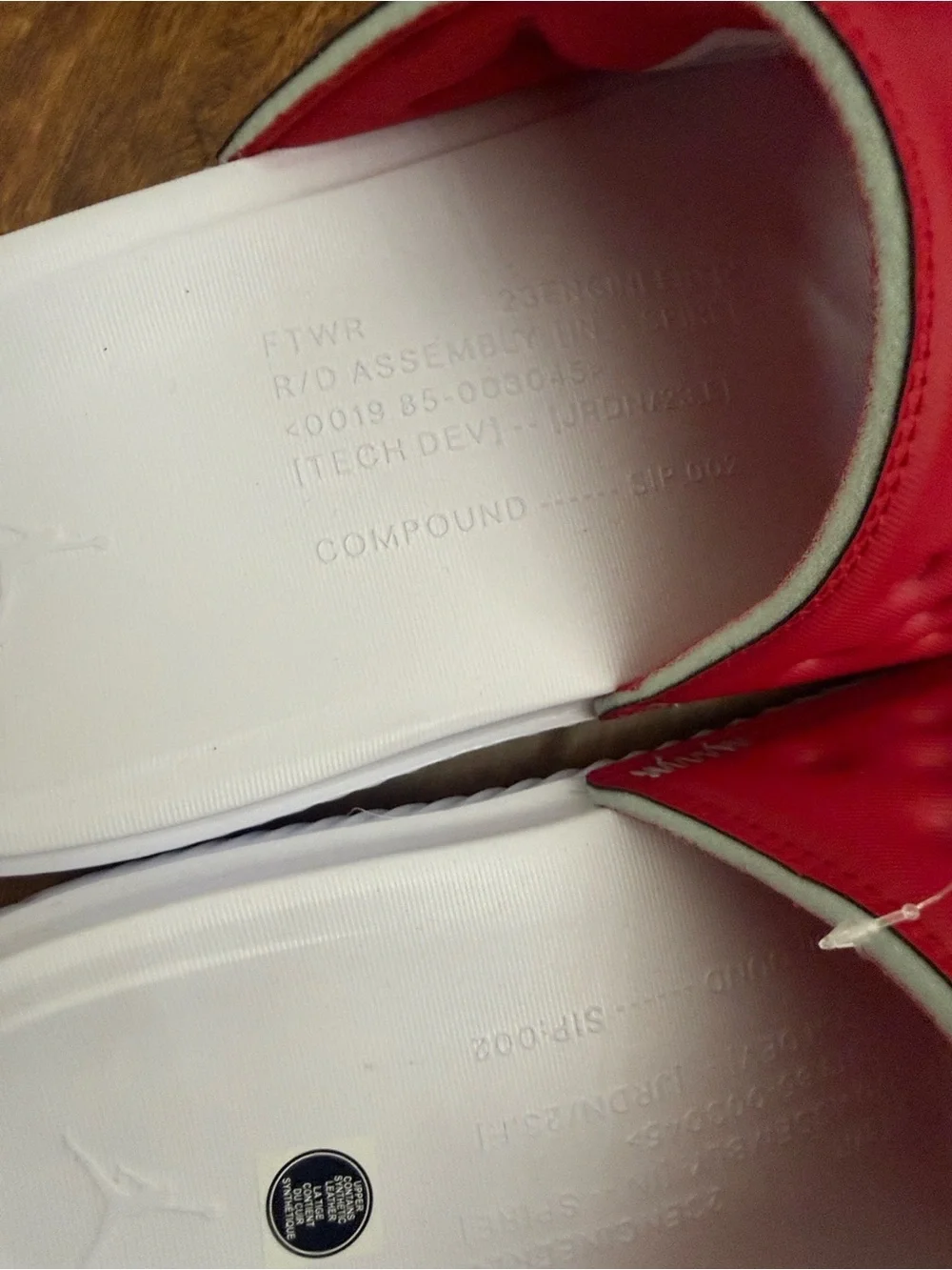 Jordan sporty slides